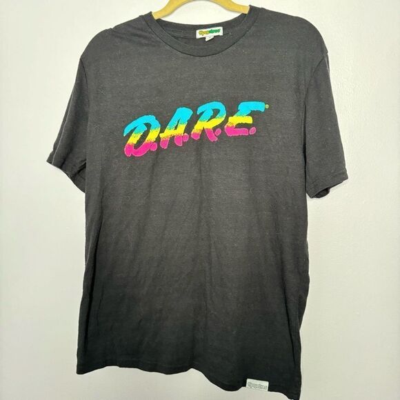 Tipsy Elves Dare tee size large - Picture 1 of 5